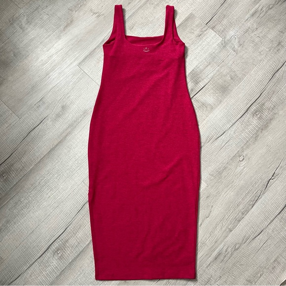 BEYOND YOGA Spacedye Icon Midi Dress dragonfruit sangria pink Magenta Size Small - Picture 4 of 12